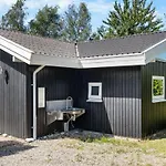 Adser - 275m From The Sea By Interhome Nyaraló *